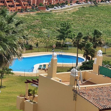 Seaview A Spectacular 3 Bed 3 Bathroom Penthouse Manilva Bagian luar foto