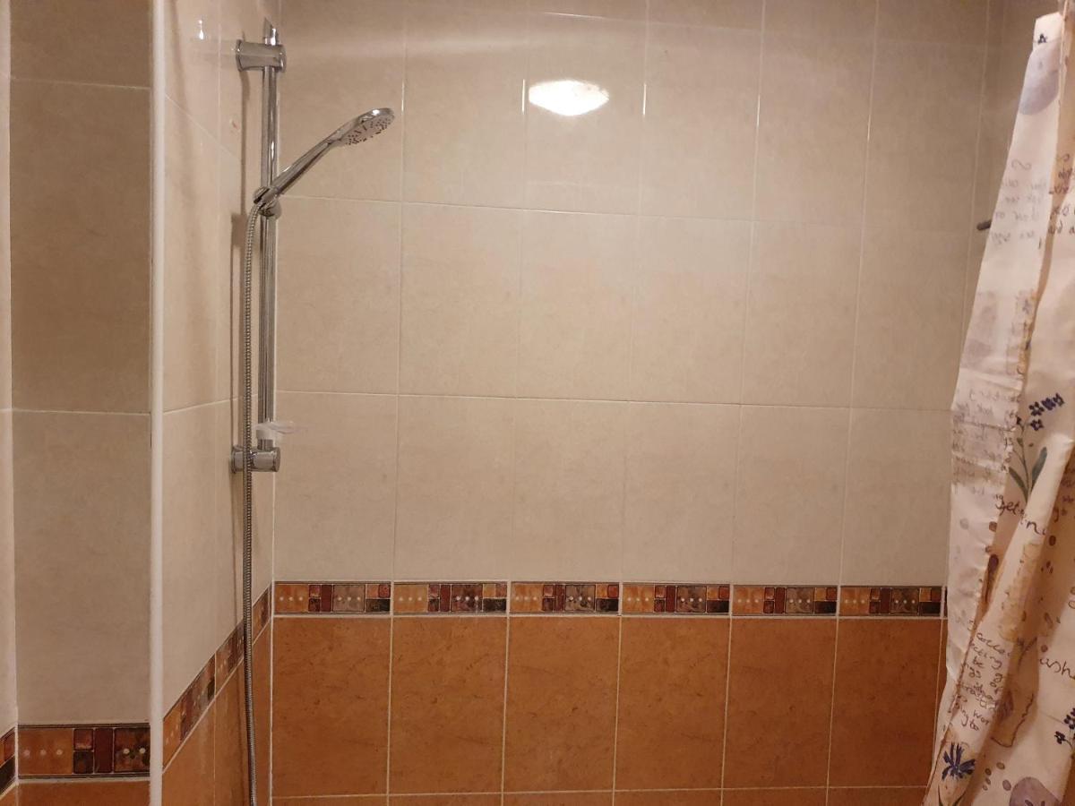 Seaview A Spectacular 3 Bed 3 Bathroom Penthouse Manilva Bagian luar foto