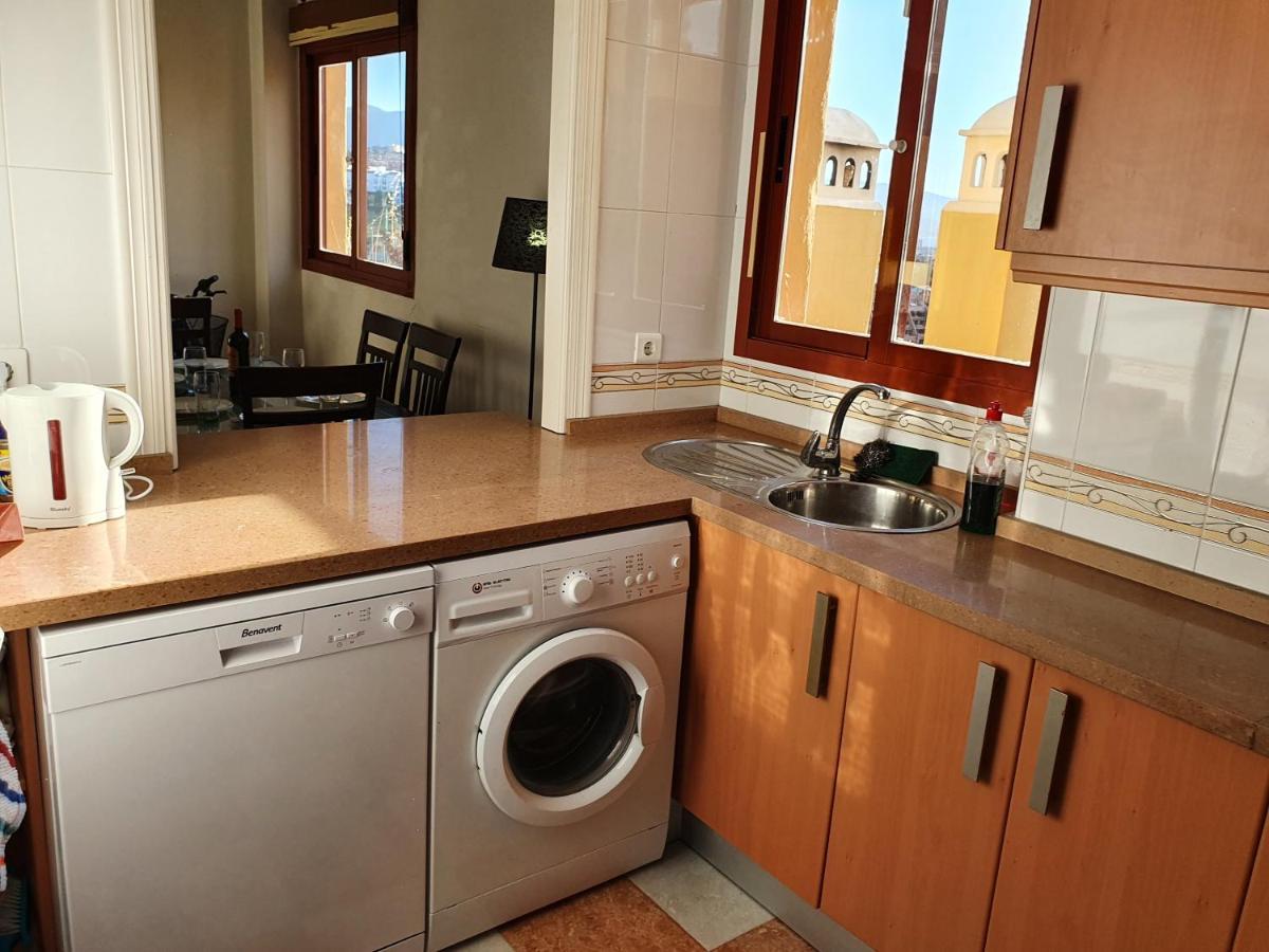 Seaview A Spectacular 3 Bed 3 Bathroom Penthouse Manilva Bagian luar foto