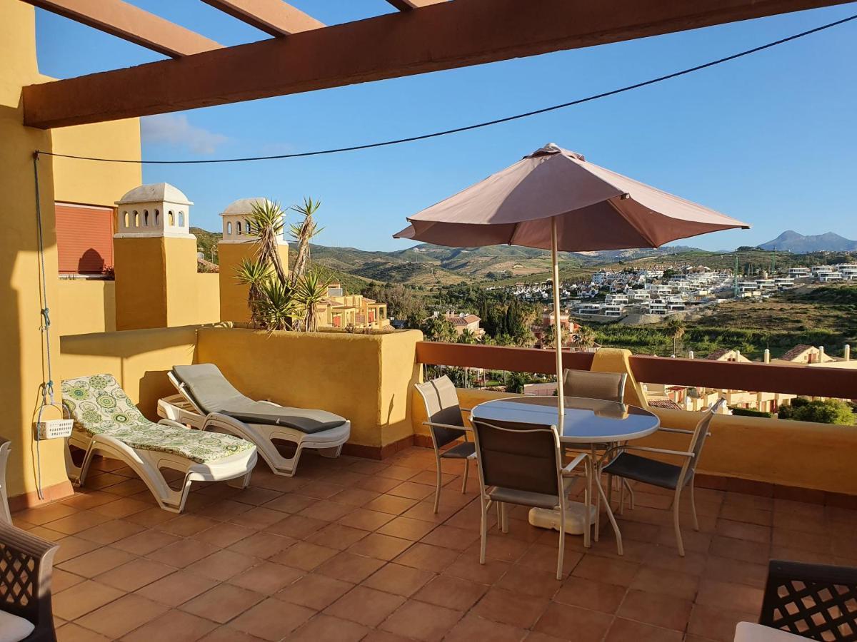 Seaview A Spectacular 3 Bed 3 Bathroom Penthouse Manilva Bagian luar foto