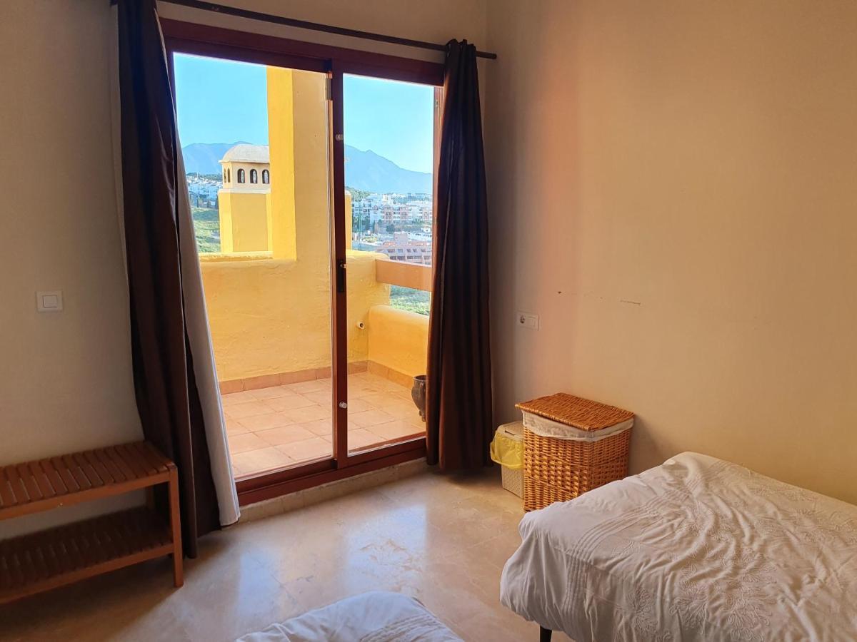 Seaview A Spectacular 3 Bed 3 Bathroom Penthouse Manilva Bagian luar foto