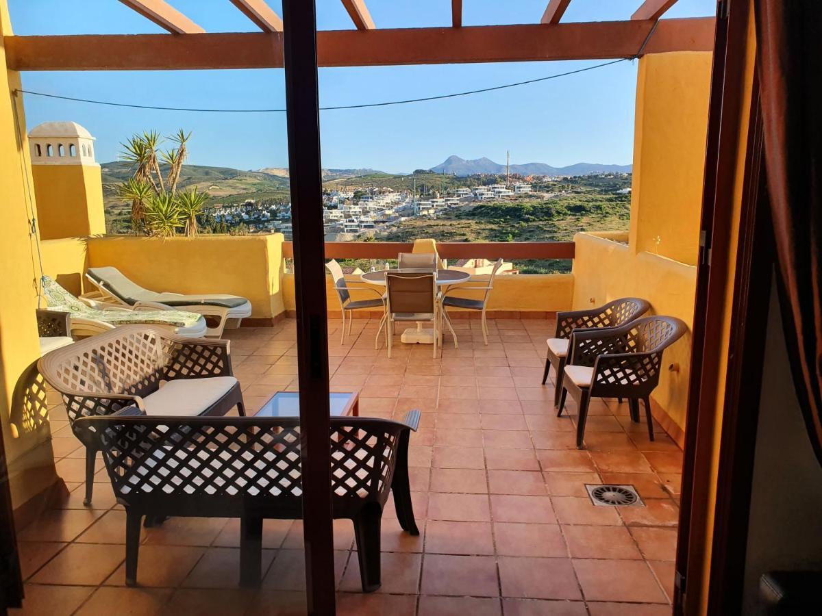 Seaview A Spectacular 3 Bed 3 Bathroom Penthouse Manilva Bagian luar foto
